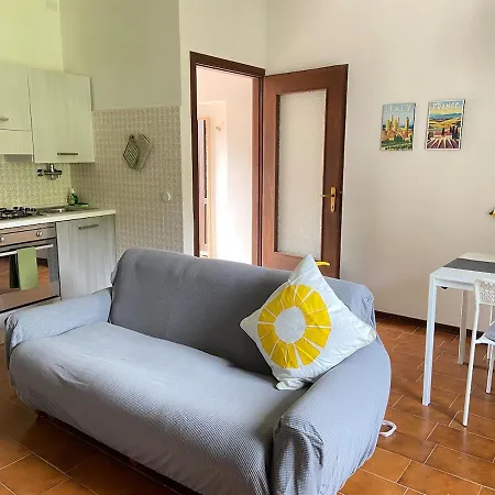 شقة Bilocale Con Balconi Vista Vicino Varenna *